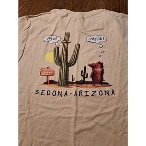 New Duck Co Small Sedona AZ Cactus Pig Humor Tee 2006 Desert Cream Cotton Shirt